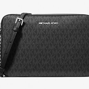 New Michael Kors Jet Set Logo Crossbody Bag